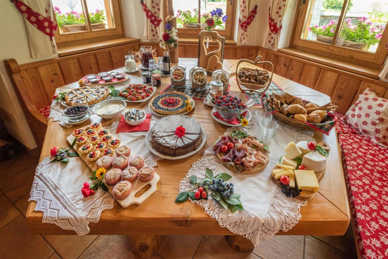 Agriturismo Maso Grisun Borzago ภายนอก รูปภาพ